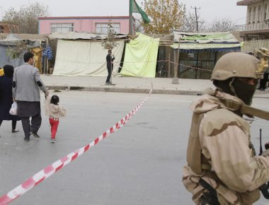 Αφγανιστάν: 7 νεκροί και περισσότεροι από 20 τραυματίες από επίθεση καμικάζι έξω από τράπεζα